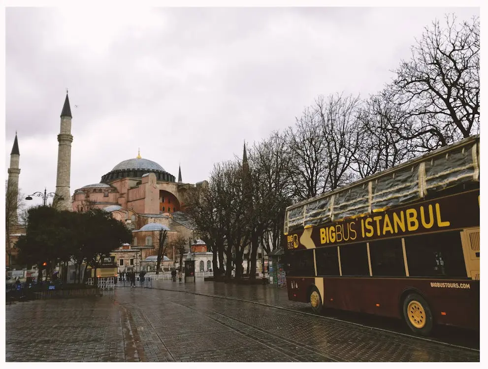 Tips Aman dan Nyaman Menjelajahi Istanbul untuk Turis Pertama Kali